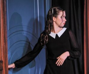 Можно ли в 21 год стать злобной старухой? КУЛЬТУРА