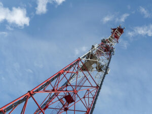 Российские ученые обнаружили в мозге изменения от излучения антенн 5G НАУКА