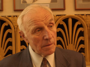 Удивительная находка в Вахтанговском: о чем рассказали домовые книги КУЛЬТУРА