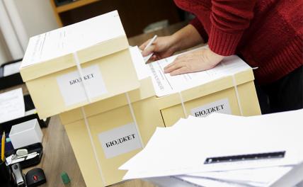 Михаил Делягин: Бюджет страны на предстоящие годы порадовал финансовых спекулянтов Михаил Делягин: Бюджет страны на предстоящие годы порадовал финансовых спекулянтов