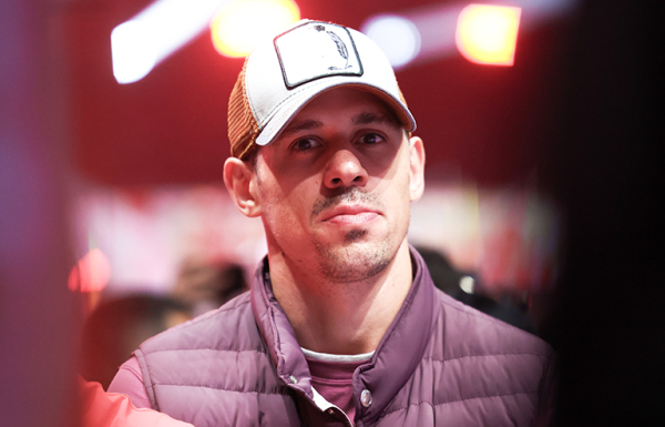 Водка «NAZAROV» не пошла: НХЛ и КХЛ позволяют много зарабатывать, но в бизнесе наши звезды часто терпят неудачи Водка «NAZAROV» не пошла: НХЛ и КХЛ позволяют много зарабатывать, но в бизнесе наши звезды часто терпят неудачи