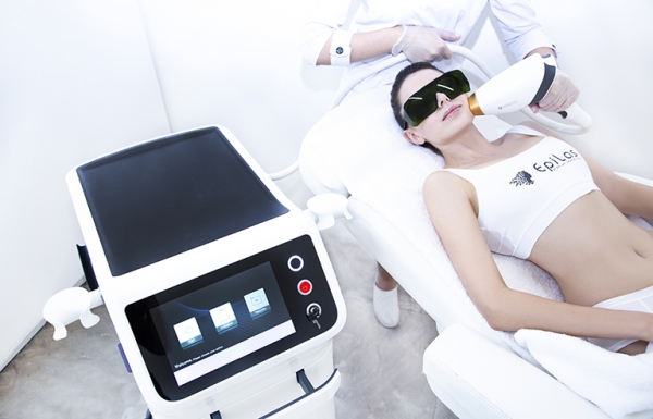 Почему стресс и нарушение сна могут вызывать акне