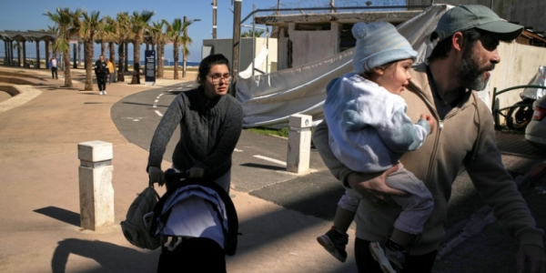 В Пакистане громят консульство США: Мусульманский мир в гневе после убийства Али Хаменеи