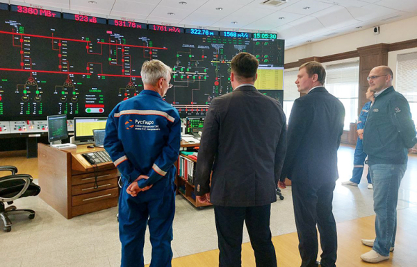 Валентин Коновалов: Хакасия имеет все основания войти в учебники мировой истории